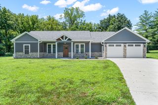 17346 OLIVIA CT, Boonville, MO 65233