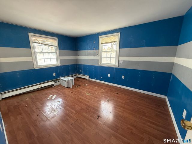 98 1st Street, Suffield, CT 06078