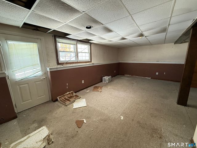 98 1st Street, Suffield, CT 06078