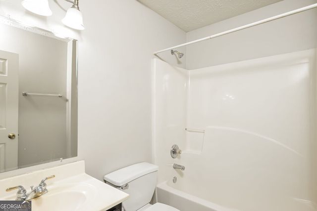 1715 Heatherton Road, Dacula, GA 30019