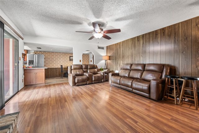 7626 Ashcrest Lane, Dallas, TX 75249
