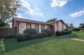 7626 Ashcrest Lane, Dallas, TX 75249