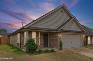 7952 Allenwood Lane, Olive Branch, MS 38654