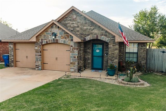 958 Cotswold Court, Blanchard, OK 73010