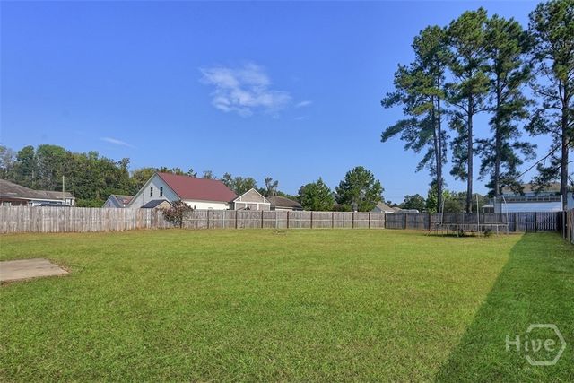 120 Bonnie, Ellabell, GA 31308