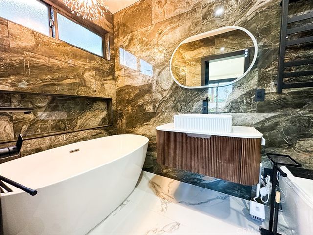 715 N Zeyn, Anaheim, CA 92805