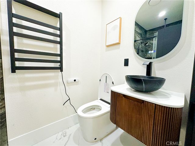 715 N Zeyn, Anaheim, CA 92805