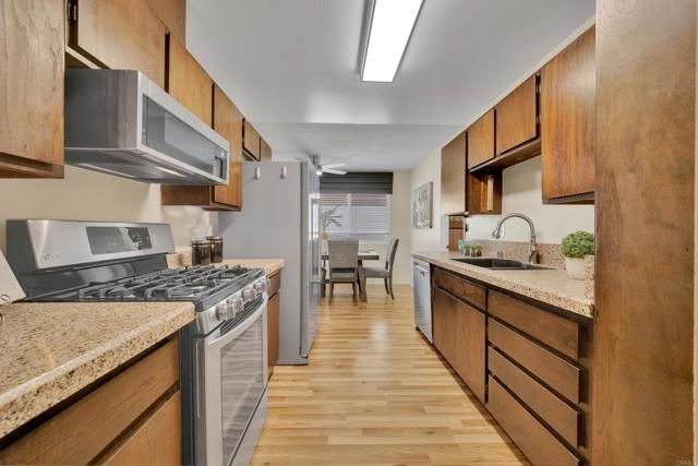 9430 Lake Canyon, Santee, CA 92071