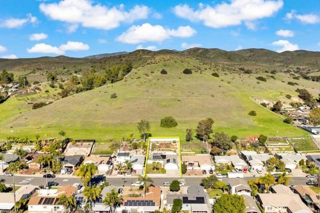 9430 Lake Canyon, Santee, CA 92071