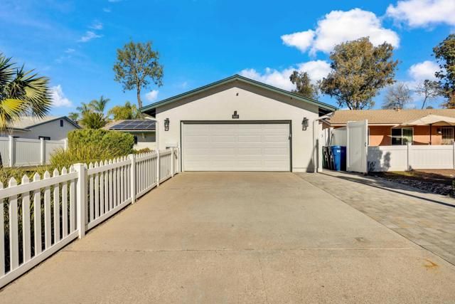 9430 Lake Canyon, Santee, CA 92071