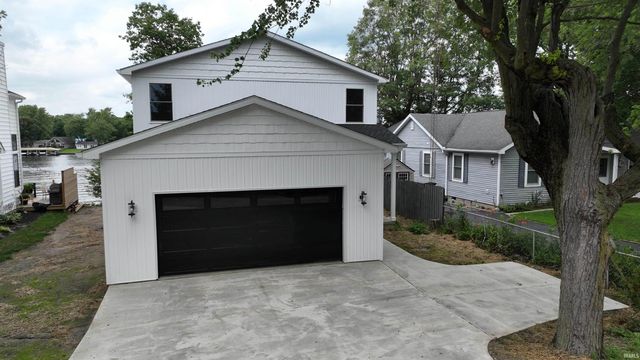 4703 E Elmer Girtz Drive, Monticello, IN 47960