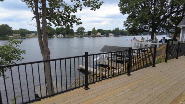 4703 E Elmer Girtz Drive, Monticello, IN 47960