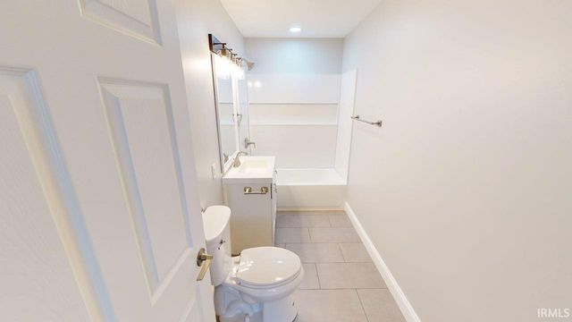 4703 E Elmer Girtz Drive, Monticello, IN 47960