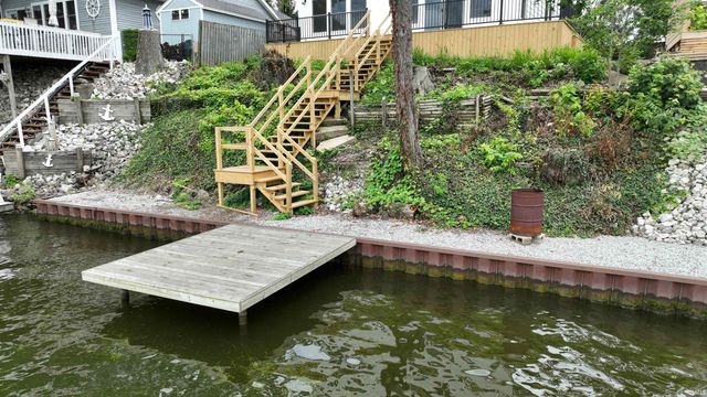 4703 E Elmer Girtz Drive, Monticello, IN 47960