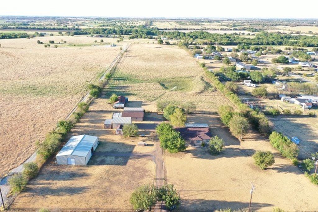 1387 Hickory Street, Rhome, TX 76078 — photo 4