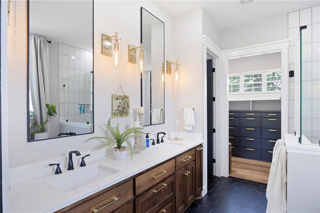 297 Cliff Road, Russellville, AR 72802