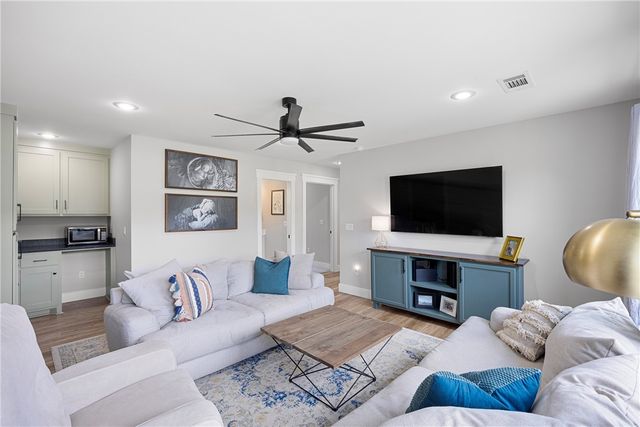 297 Cliff Road, Russellville, AR 72802