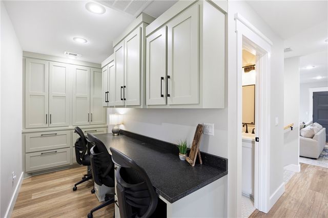 297 Cliff Road, Russellville, AR 72802