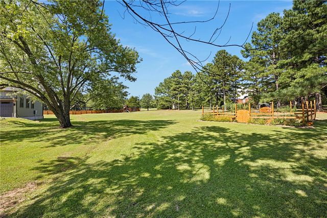 297 Cliff Road, Russellville, AR 72802