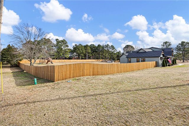 297 Cliff Road, Russellville, AR 72802