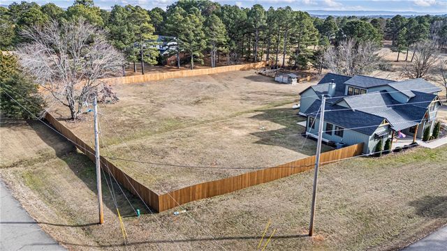 297 Cliff Road, Russellville, AR 72802