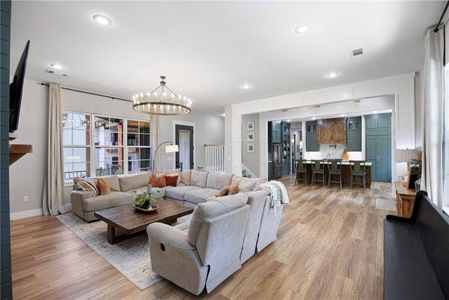 297 Cliff Road, Russellville, AR 72802