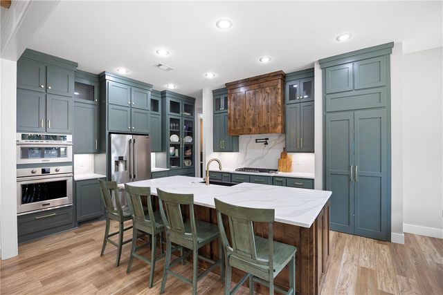 297 Cliff Road, Russellville, AR 72802