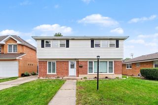 538 N Broadway Avenue, Park Ridge, IL 60068