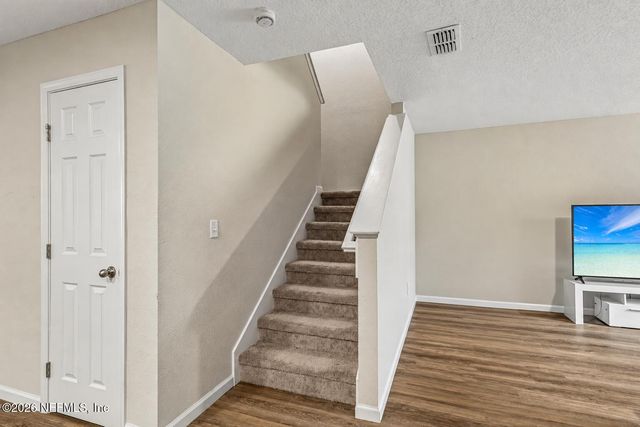 7624 COCOA Avenue, Jacksonville, FL 32211