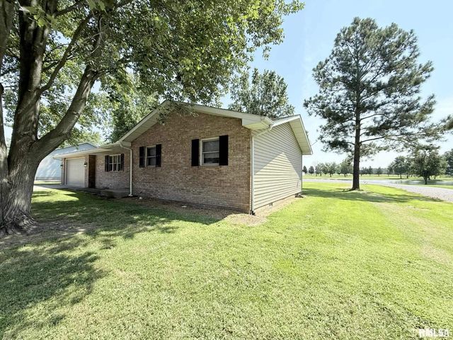 1105 OAKWOOD Lane, Marion, IL 62959