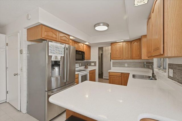 5220 Tower Avenue, Superior, WI 54880
