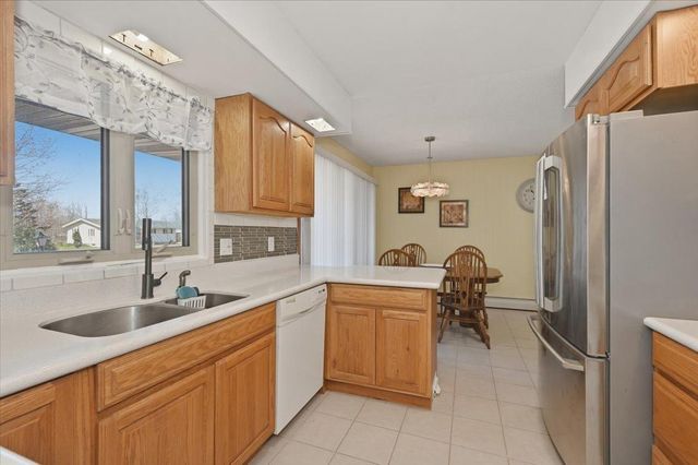 5220 Tower Avenue, Superior, WI 54880