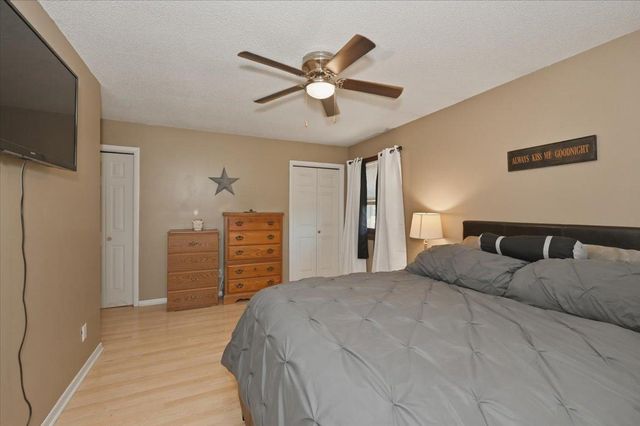 5220 Tower Avenue, Superior, WI 54880