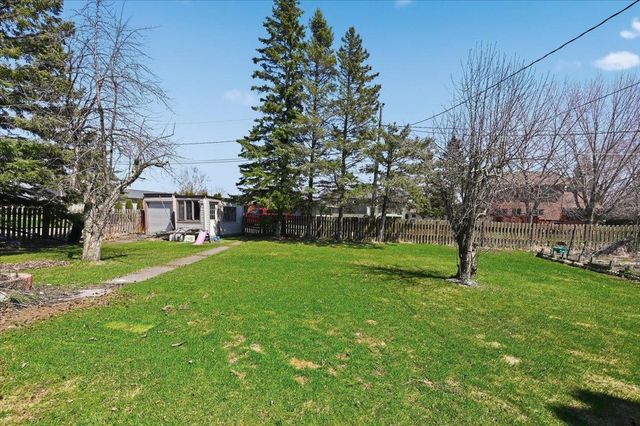 5220 Tower Avenue, Superior, WI 54880