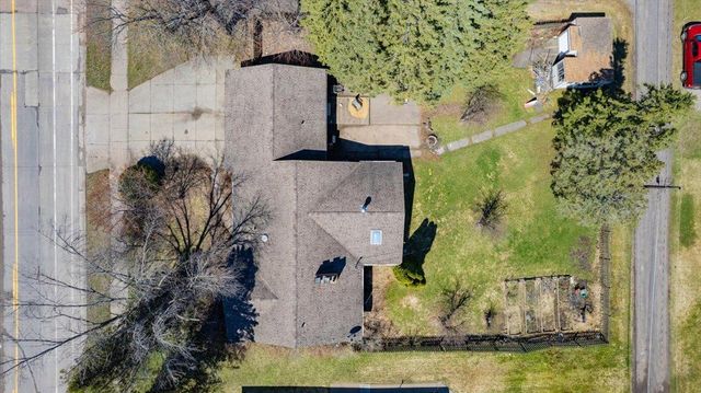 5220 Tower Avenue, Superior, WI 54880