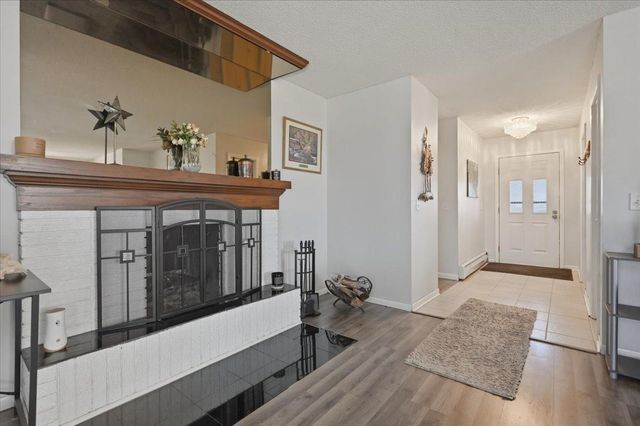 5220 Tower Avenue, Superior, WI 54880