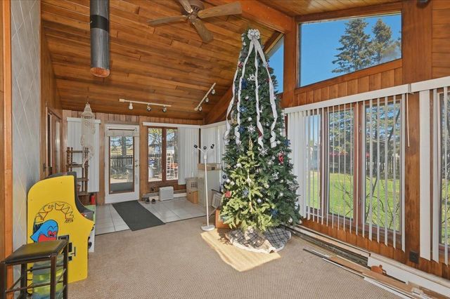 5220 Tower Avenue, Superior, WI 54880