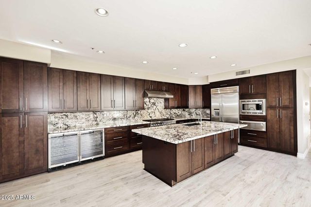 7363 E ONYX Court, Scottsdale, AZ 85258