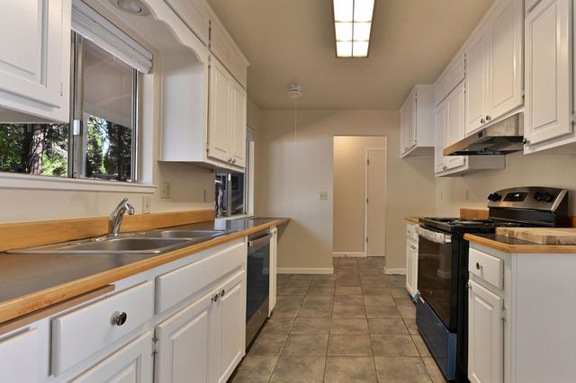 26940 Jacqueline Dr, Pioneer, CA 95666