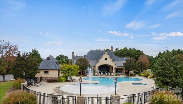 1112 Verdant Ridge Circle, Belmont, NC 28012