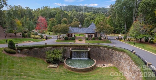 1112 Verdant Ridge Circle, Belmont, NC 28012