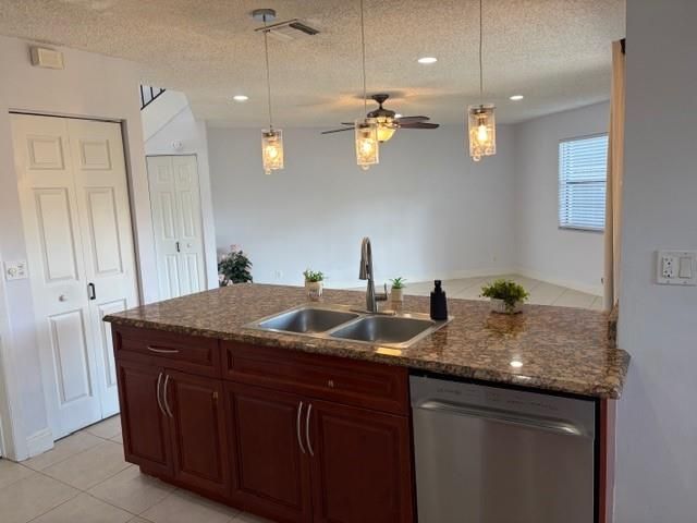 3639 NW 6th St 3639, Deerfield Beach, FL 33442