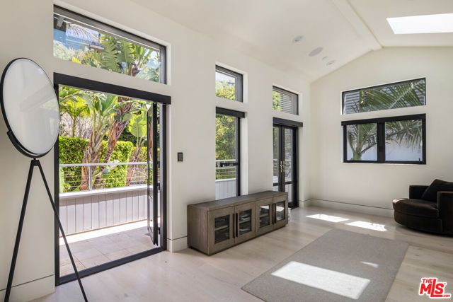 31504 Victoria Point Road, Malibu, CA 90265