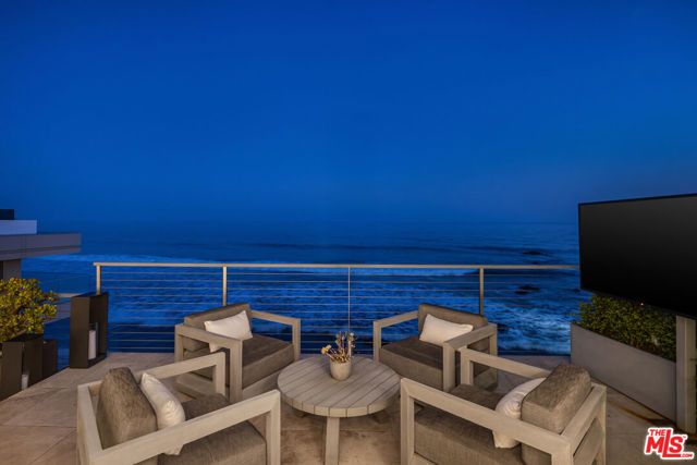 31504 Victoria Point Road, Malibu, CA 90265