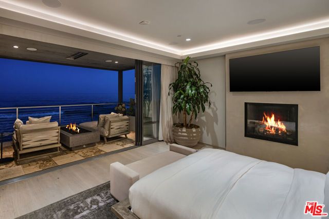 31504 Victoria Point Road, Malibu, CA 90265