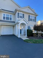 208 STRAWBERRY CT, Warwick, PA 18974