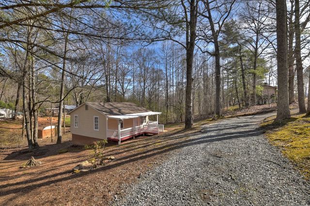 1595 Tennis Court Road, Blue Ridge, GA 30513