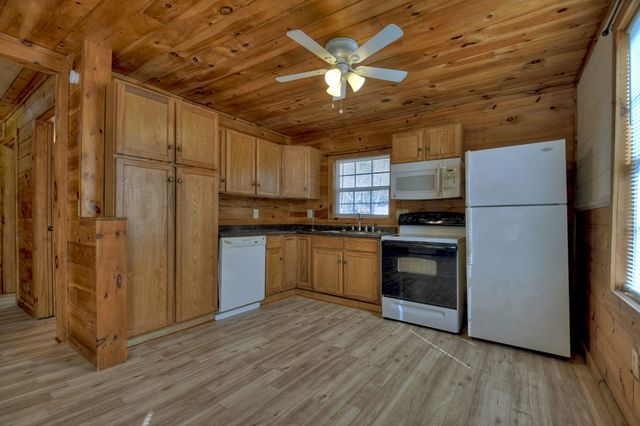 1595 Tennis Court Road, Blue Ridge, GA 30513