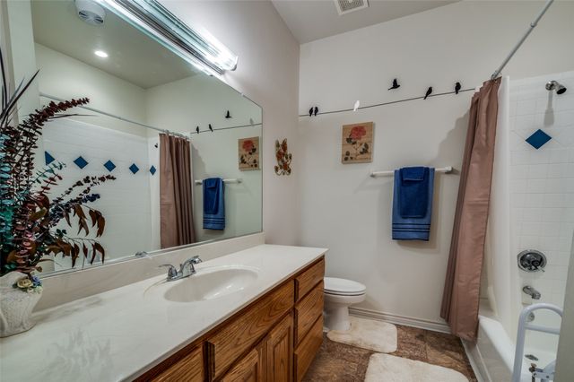 7457 Somerset Lane, Aubrey, TX 76227