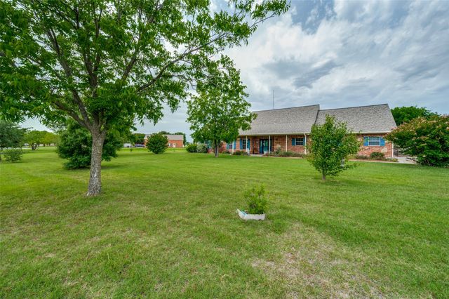 7457 Somerset Lane, Aubrey, TX 76227
